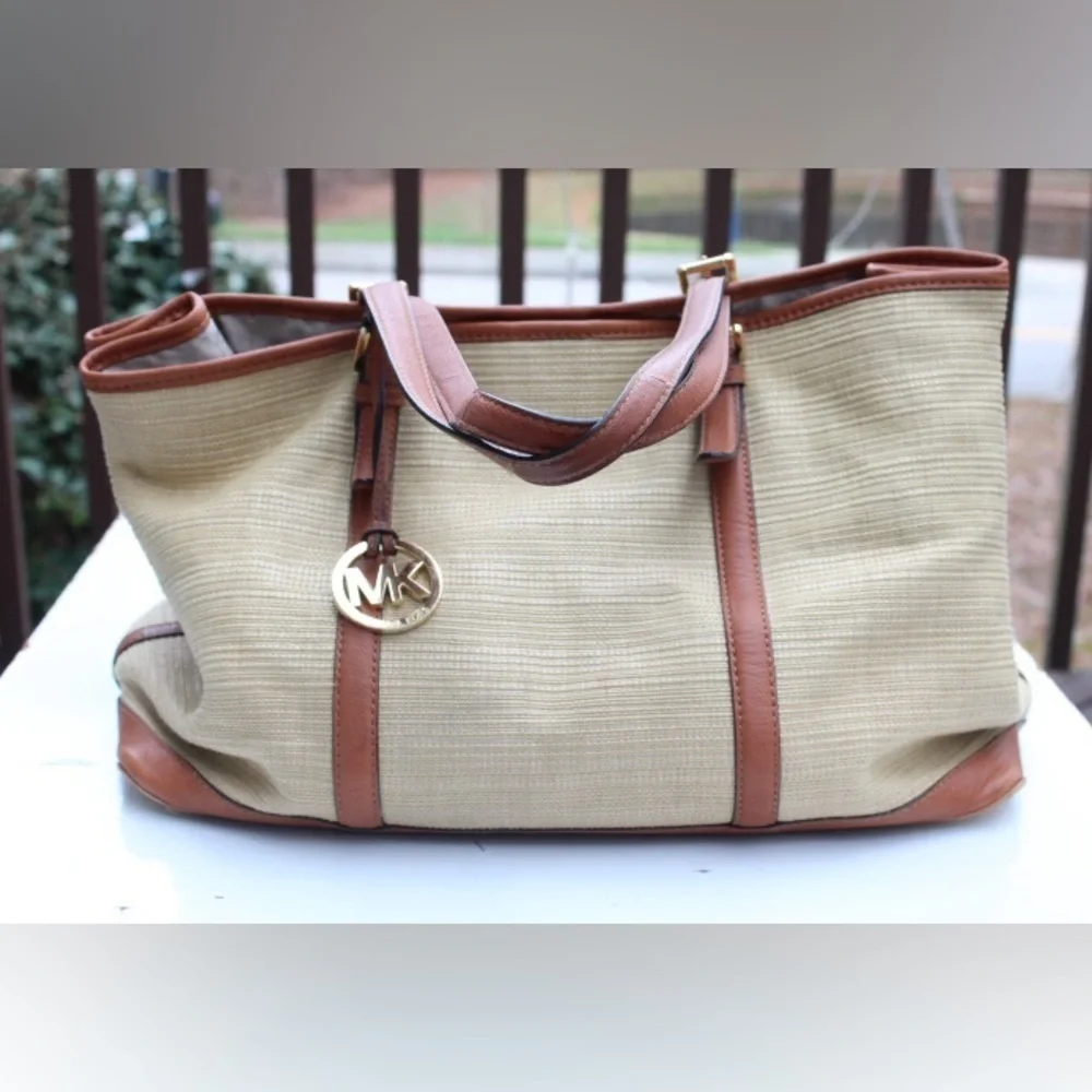 Michael Kors Weekender tote bag